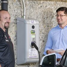 Ich würde ja Ladestationen anbieten – aber mir ist der ganze Betrieb einfach zu aufwendig.